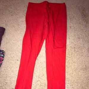 Red cotton leggings